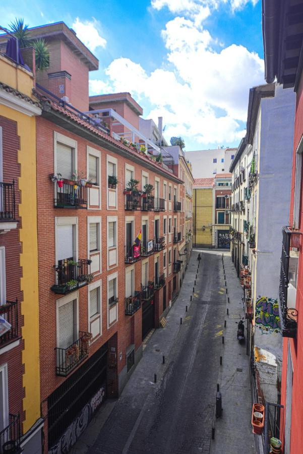 El Prado Historic Center Apartment Madrid Exterior photo
